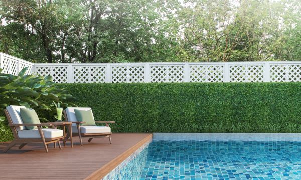Vinyl Pool Fence Installation Service
