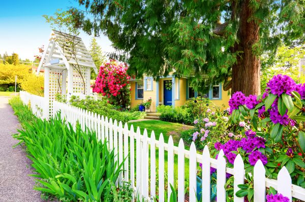 Picket Fence Installation Service