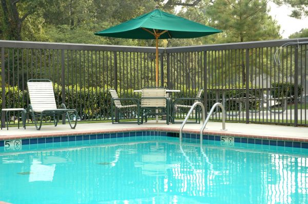 Pool Fence Installation Service